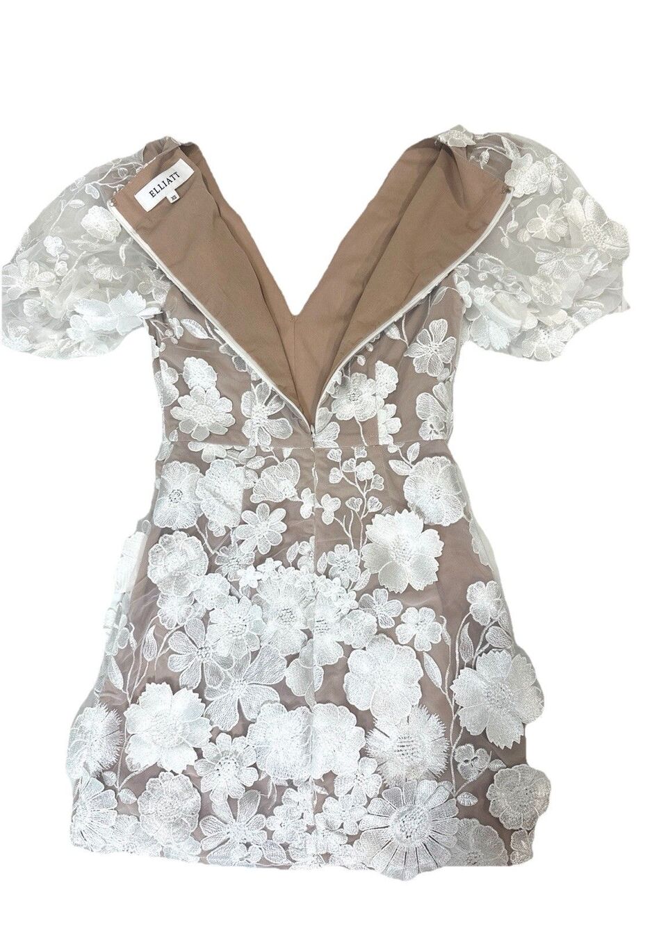 Elliatt Zayla Floral Applique Cocktail Mini Dress XS White Nude 3D Lace Romantic - Picture 7 of 12